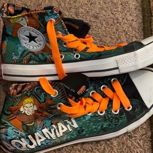 Aquaman converse